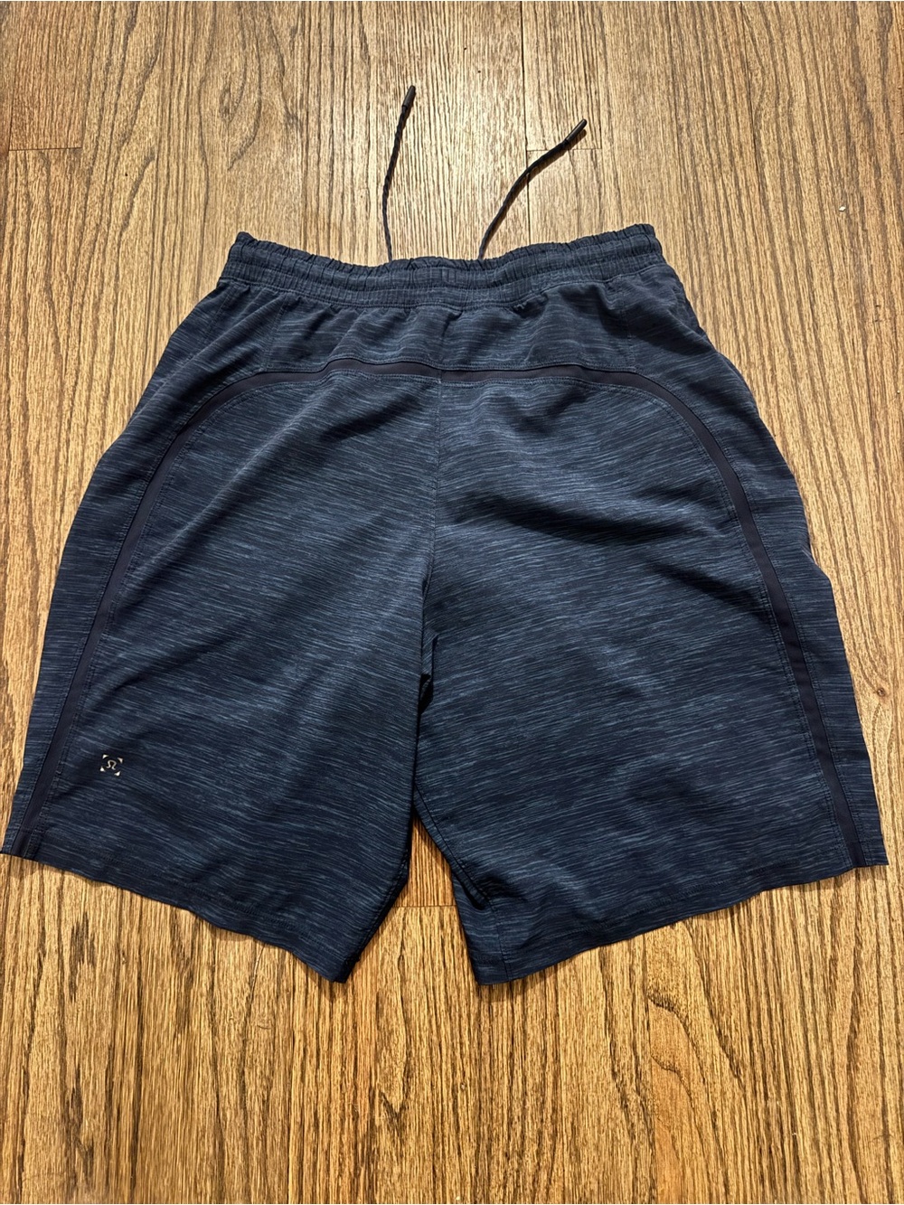 Lululemon athletica Men's Navy Performance Athletic Shorts with liner
